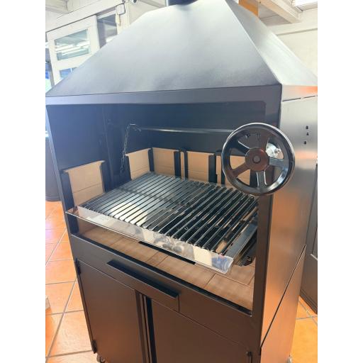 BARBACOA LADRILLOS REFRACTARIOS MODELO REY [1]