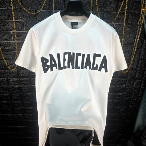 CAMISETA BALENCIAG@