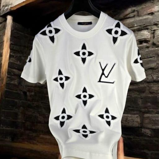 CAMISETA LV
