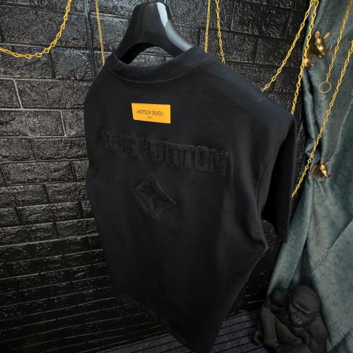 CAMISETA LV (PLUS) [3]