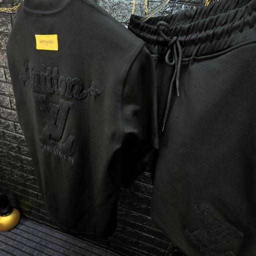 CONJUNTO LV [2]