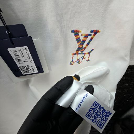 CAMISETA LV [3]