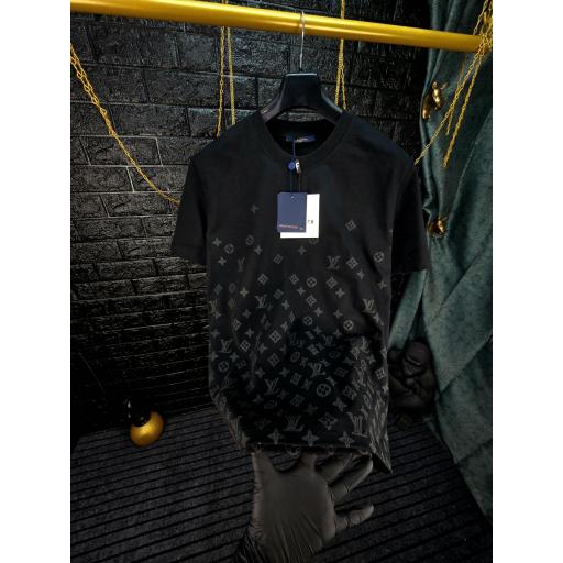 CAMISETA LV  (DRM) [2]