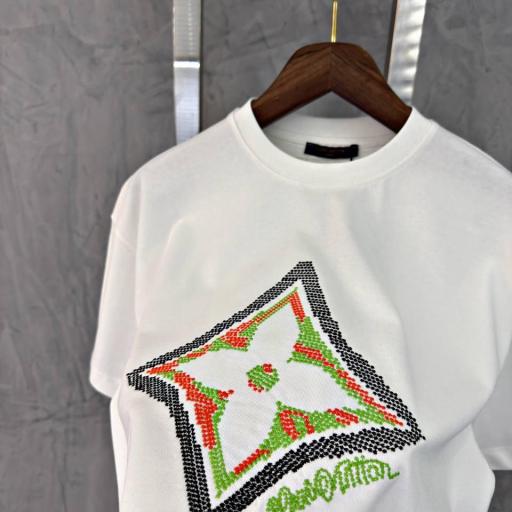CAMISETA LV  (BORDADA) [1]