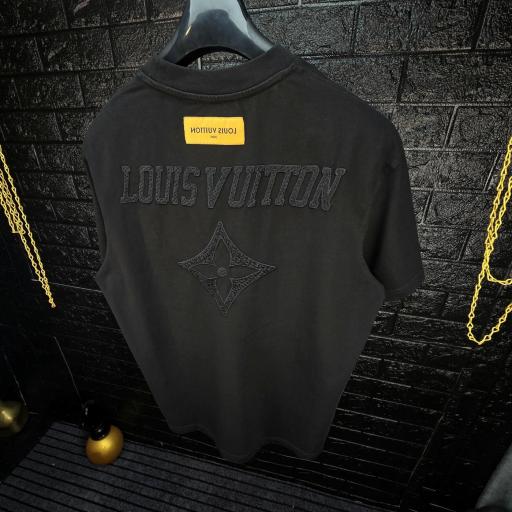 CAMISETA LV (NEW)  (Oversize) [2]