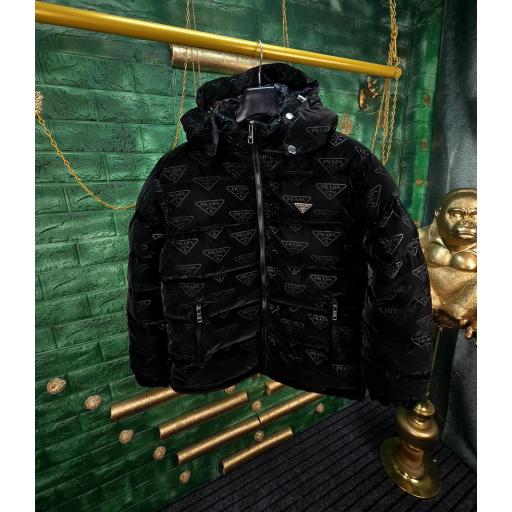 Chaqueta pra*a [0]
