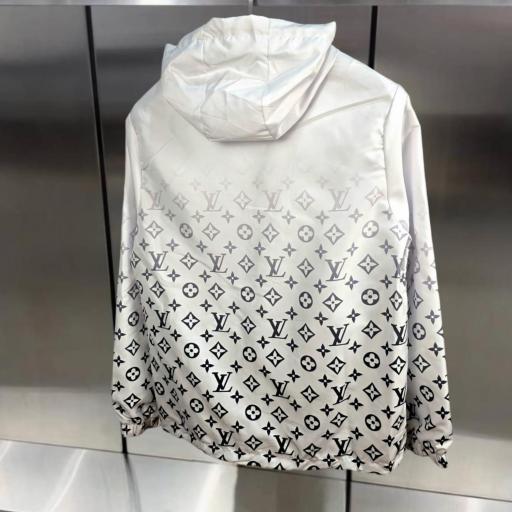 CHAQUETA LV [1]