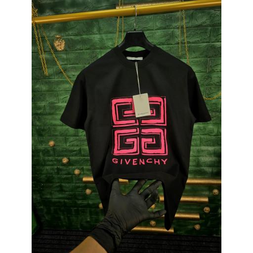 Camiseta giv****y