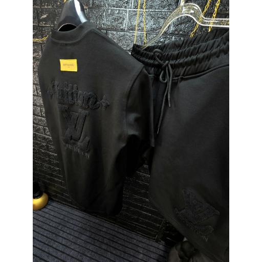 CONJUNTO LV (BORDADO) [2]