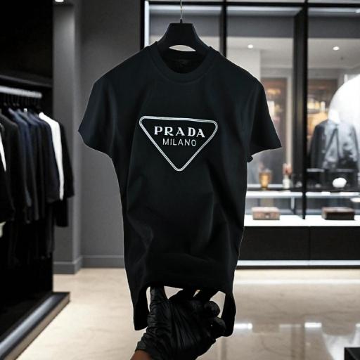 CAMISETA PRADA