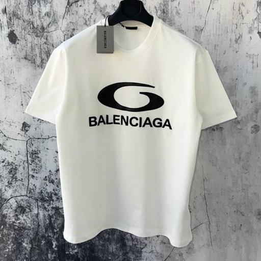 CAMISETA BALENCIAG@