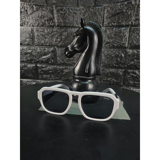 GAFAS DG (WHITE)