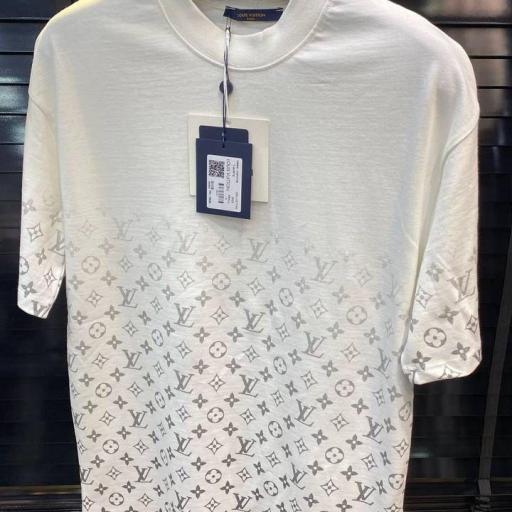 CAMISETA LV