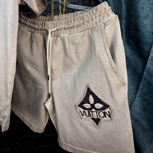 CONJUNTO LV (Z) (OVERSIZE) [2]