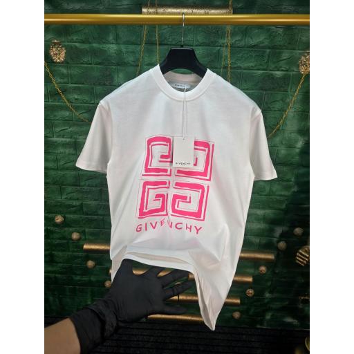 Camiseta giv****y