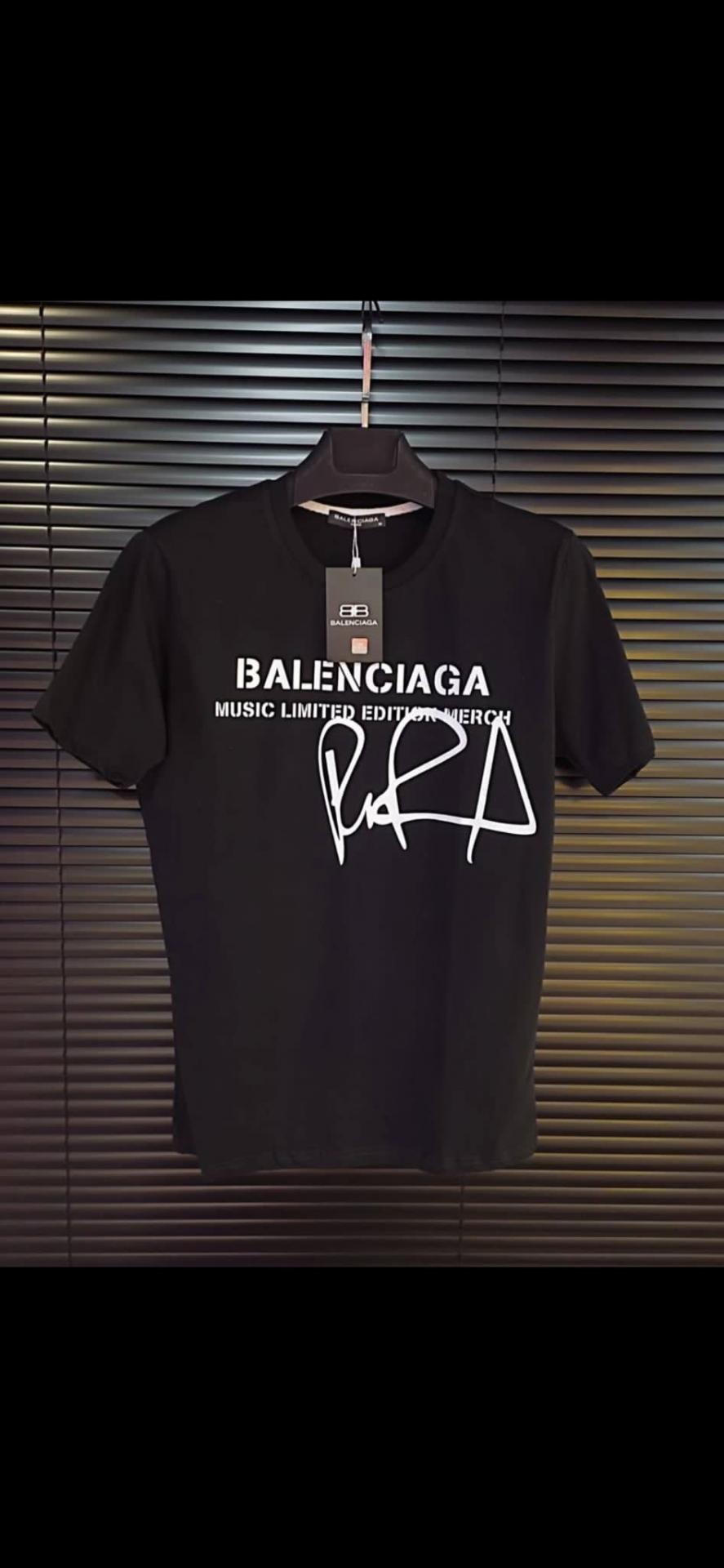 CAMISETA BALENCIAG@