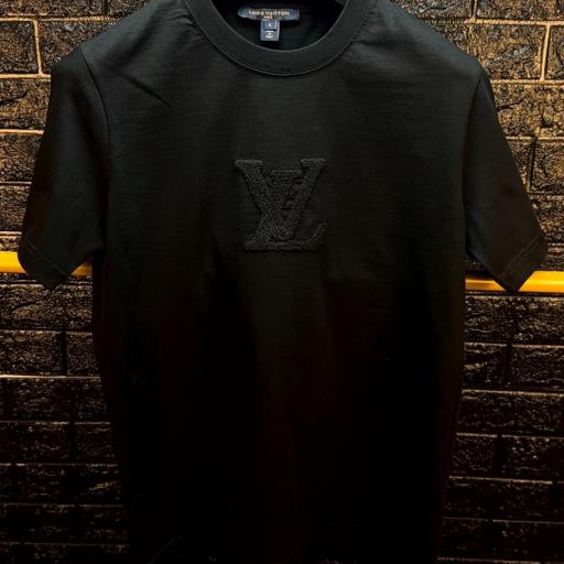 CAMISETA LV (03)
