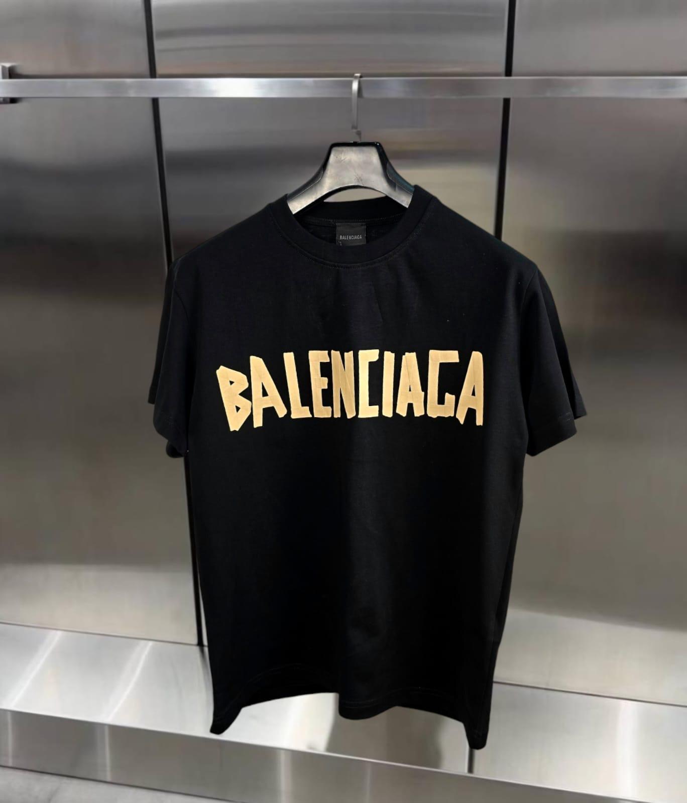 CAMISETA BALENCIAG@