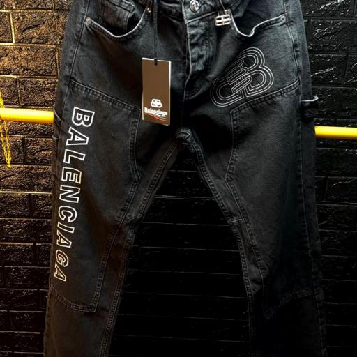 VAQUERO BALENCIAG@  (RIF)