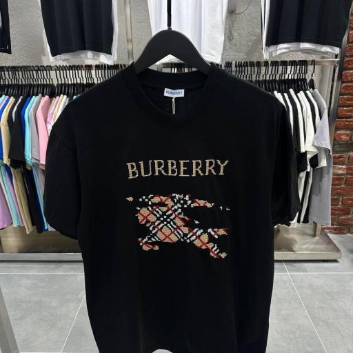 CAMISETA BURBERRY (BORDADA)