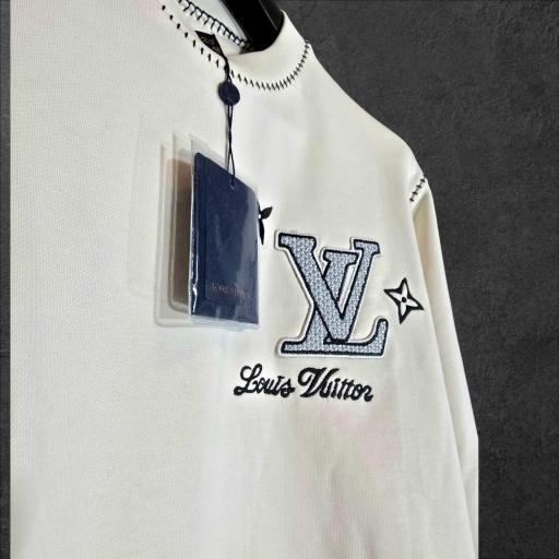 SUDADERA LV (BORDADA) [2]