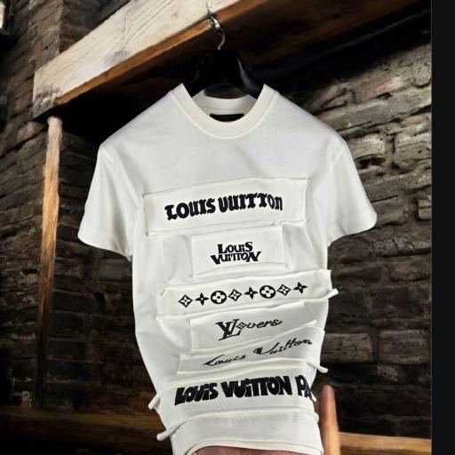CAMISETA LV (TOP)
