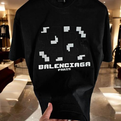 CAMISETA BALENCIAG@