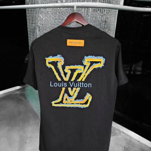 CAMISETA LV