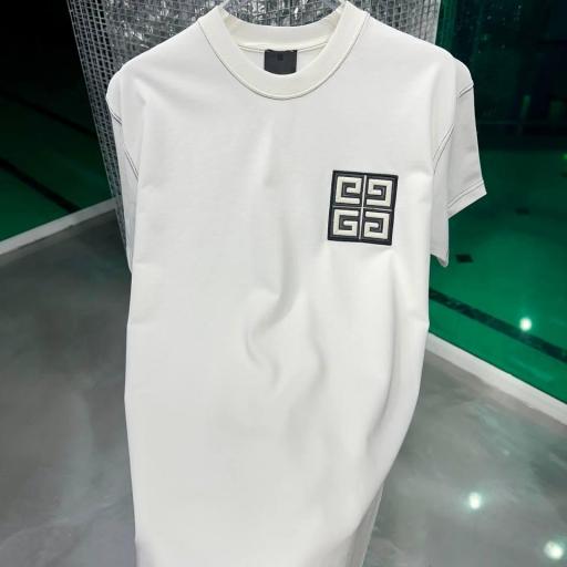 CAMISETA GIVENCHY
