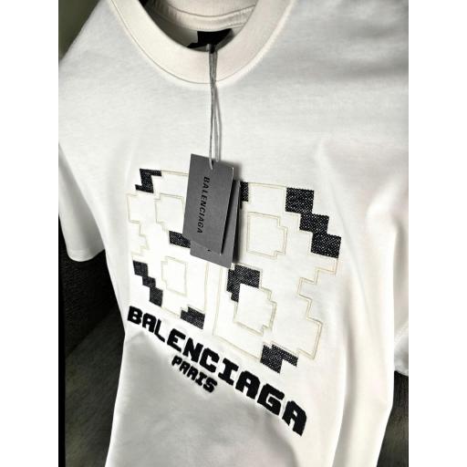 CAMISETA BALENCIAG@ [1]