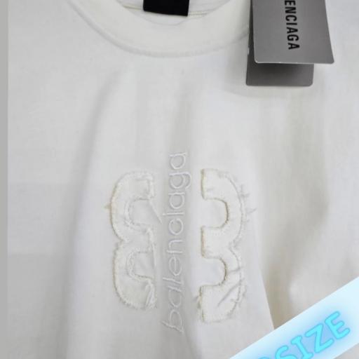 CAMISETA BALENCIAG@  (OVERSIZE)