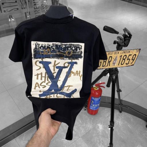 CAMISETA LV