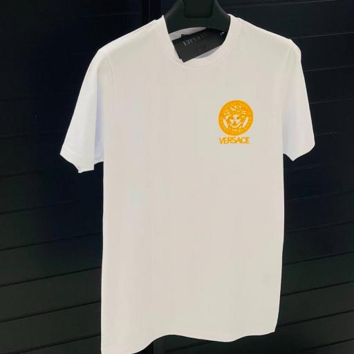 CAMISETA VERSAC€