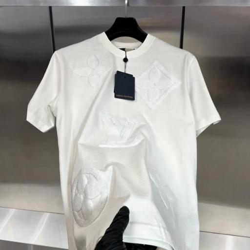 CAMISETA LV