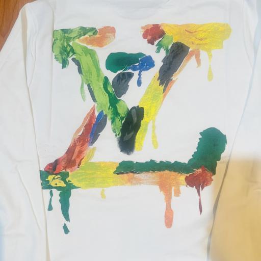 SUDADERA LV [1]