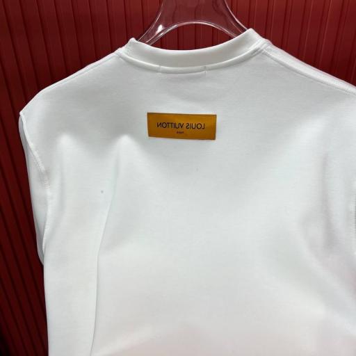 CAMISETA LV [2]
