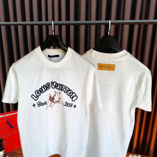 CAMISETA LV ( BORDADA )
