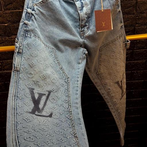 VAQUERO LV (FRONT) [1]