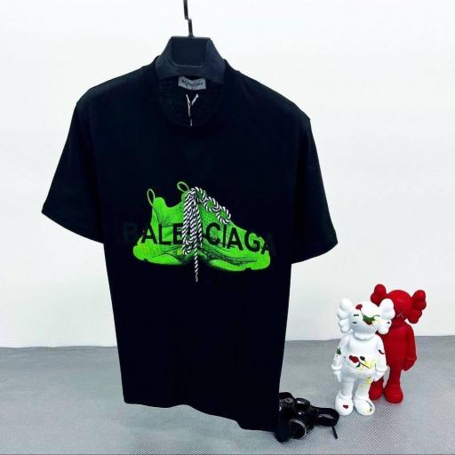 CAMISETA BALENCIAG@