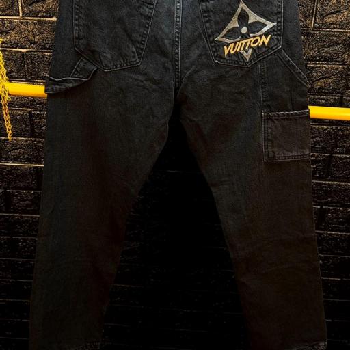 VAQUERO LV  (XYZ) [3]