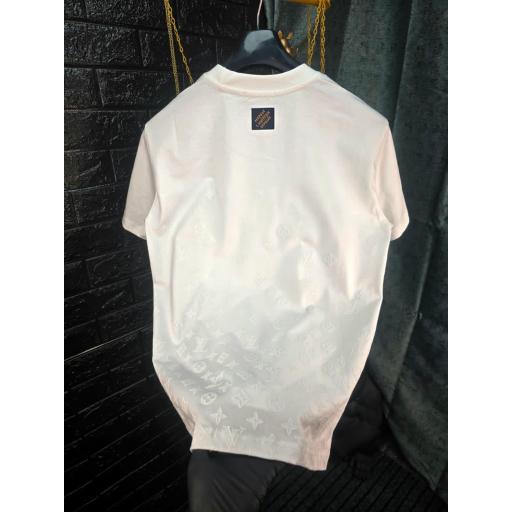 CAMISETA LV  (DRM) [3]