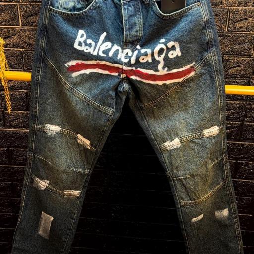 VAQUERO BALENCIAG@ (COL)