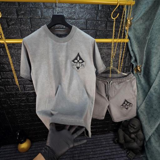 CONJUNTO LV  (Z) (OVERSIZE)  [0]
