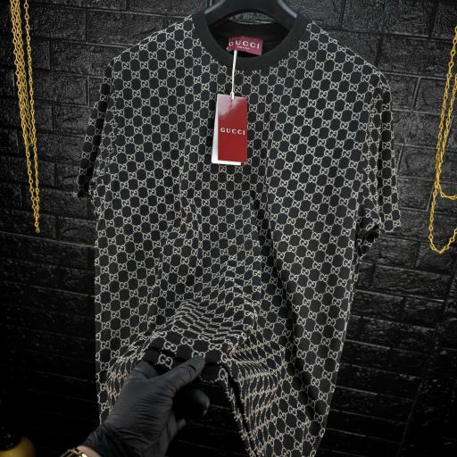 CAMISETA GUCCl (Tallaje Oversize)