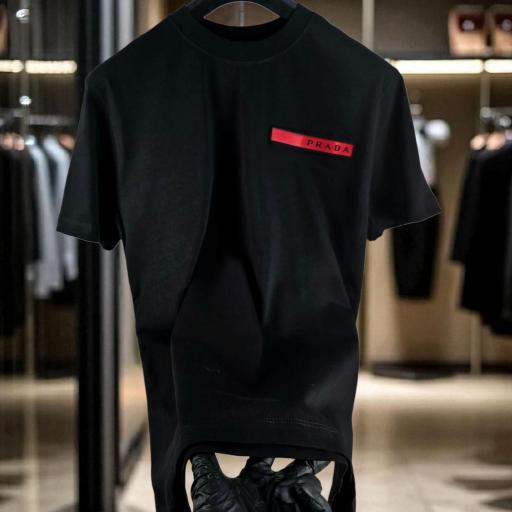 CAMISETA PRAD@  (NEGRA)