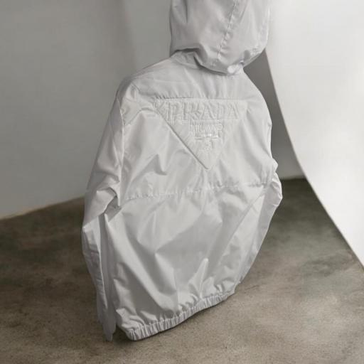 CHAQUETA PRAD A [2]