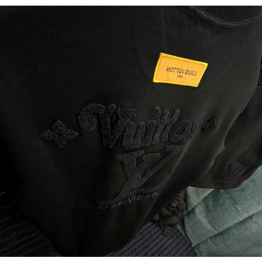 CONJUNTO LV (BORDADO) [3]