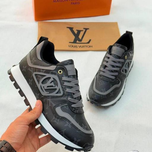 ZAPATILLAS LV