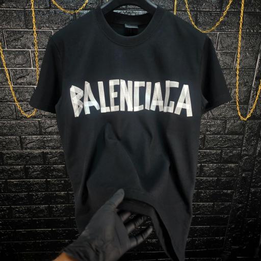CAMISETA BALENCIAG@