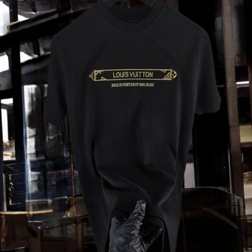 CAMISETA LV